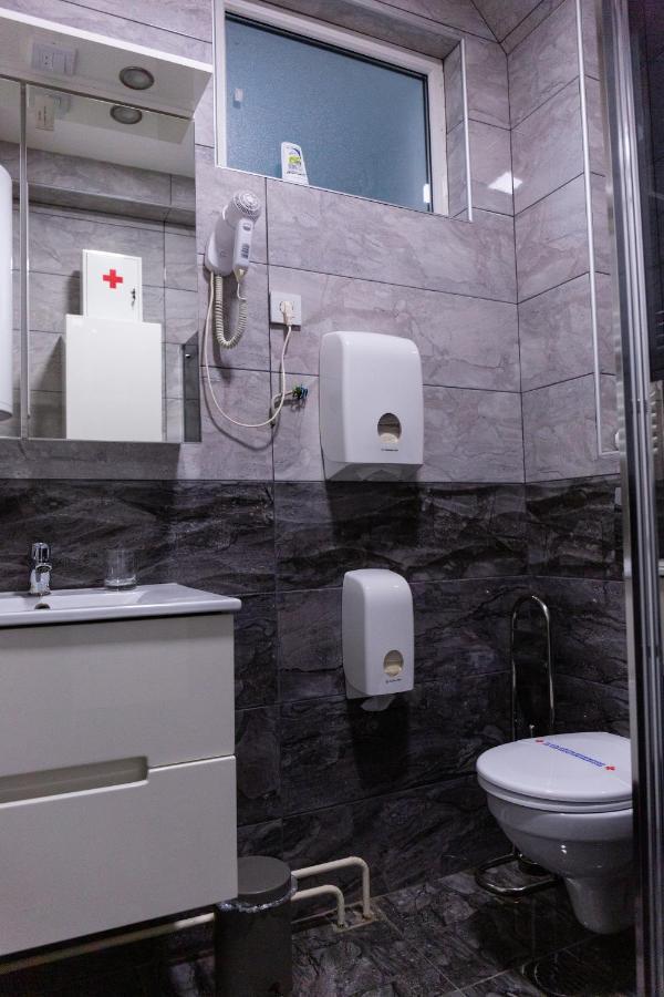 Spa Apartment Nalis Ni Extérieur photo