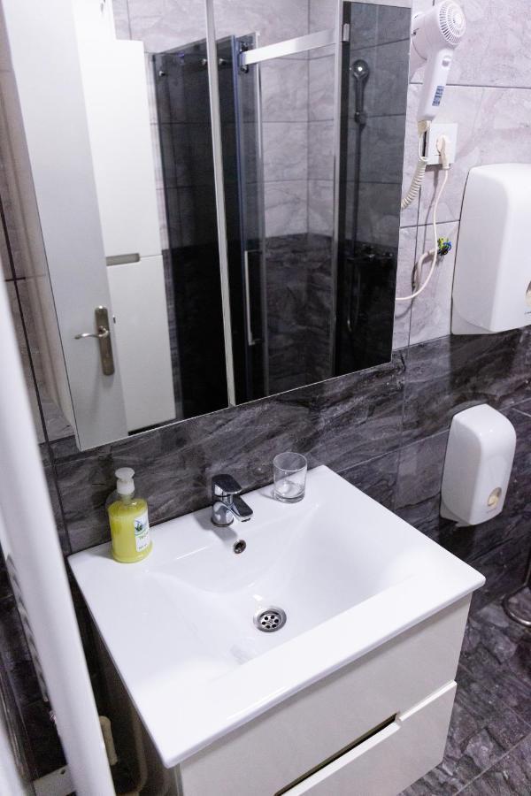 Spa Apartment Nalis Ni Extérieur photo