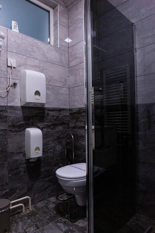 Spa Apartment Nalis Ni Extérieur photo