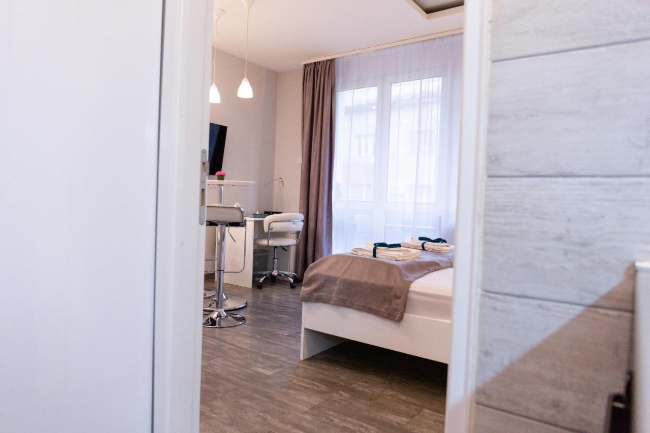 Spa Apartment Nalis Ni Extérieur photo